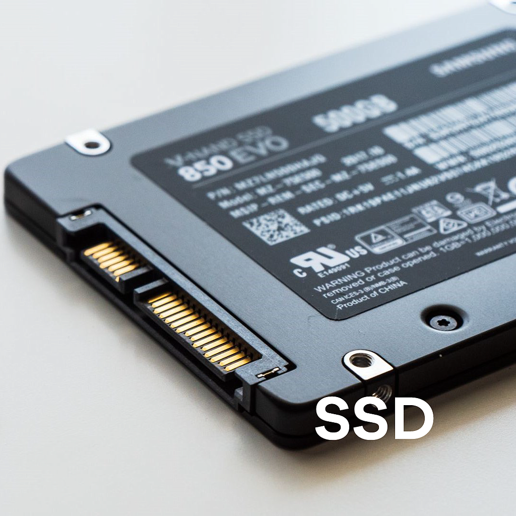 Samsung 1.92TB 2.5-inch SSD SAS 24Gb/s TLC PM1653 Solid State Drive